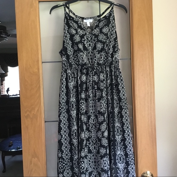 Liz Lange for Target Dresses & Skirts - Maternity maxi dress